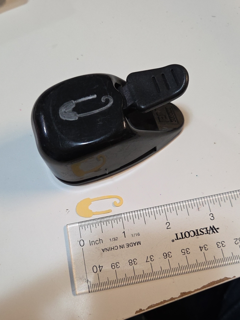Baby DIAPER pin paper punch